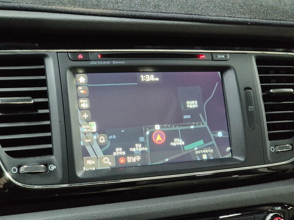 KIA Carnival - Vista 5