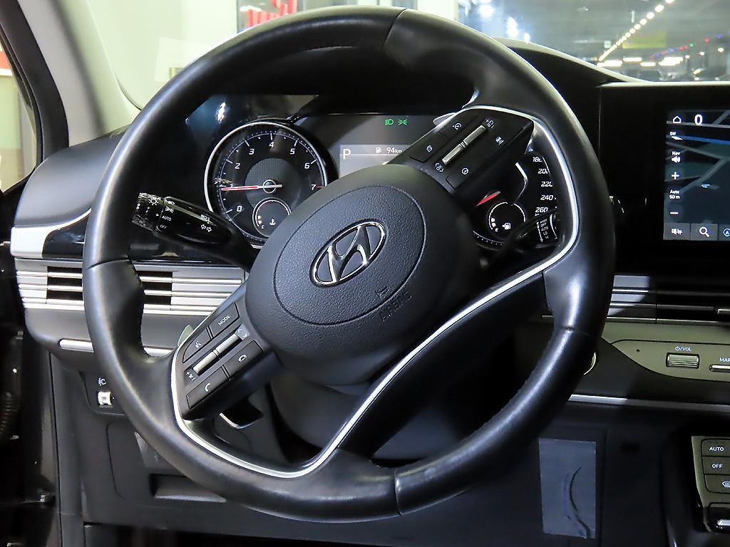 HYUNDAI Grandeur - Vista 8