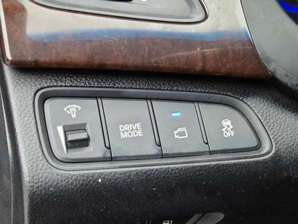 HYUNDAI Grandeur 2013 Negro - Importación desde Corea - HF Imports Iquique - Foto 17