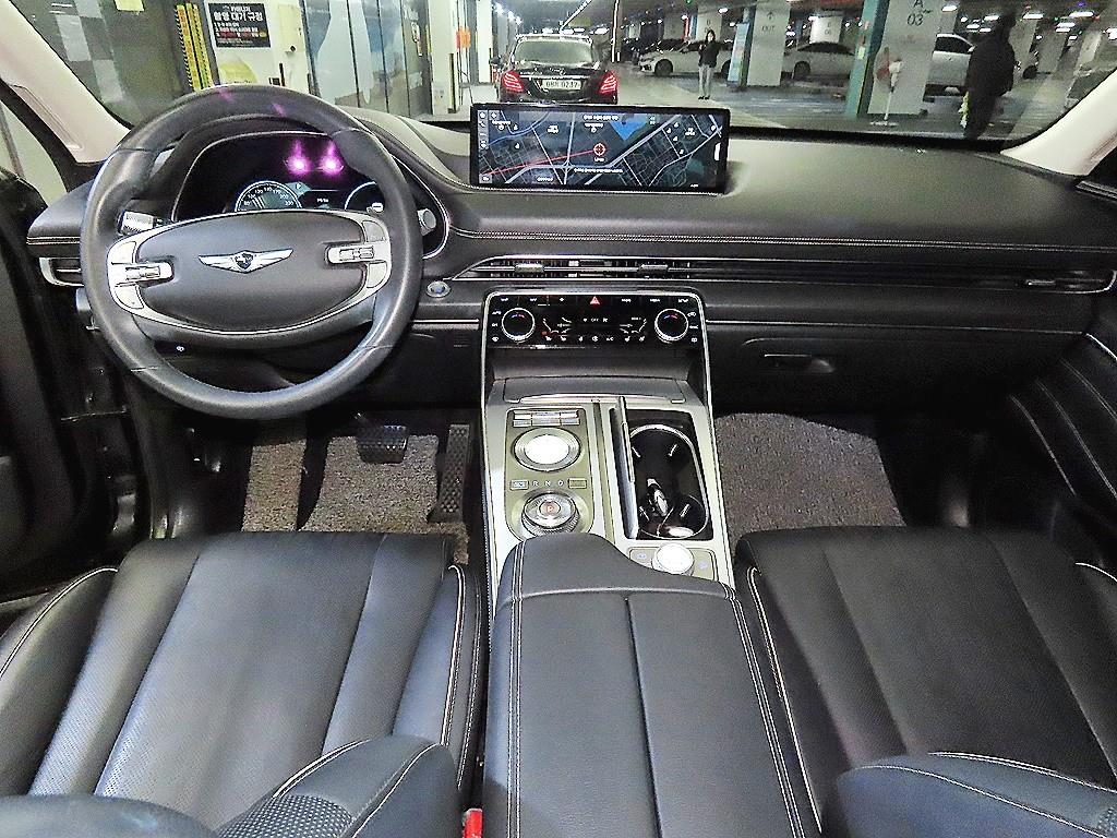 Genesis GV80 - Vista 10