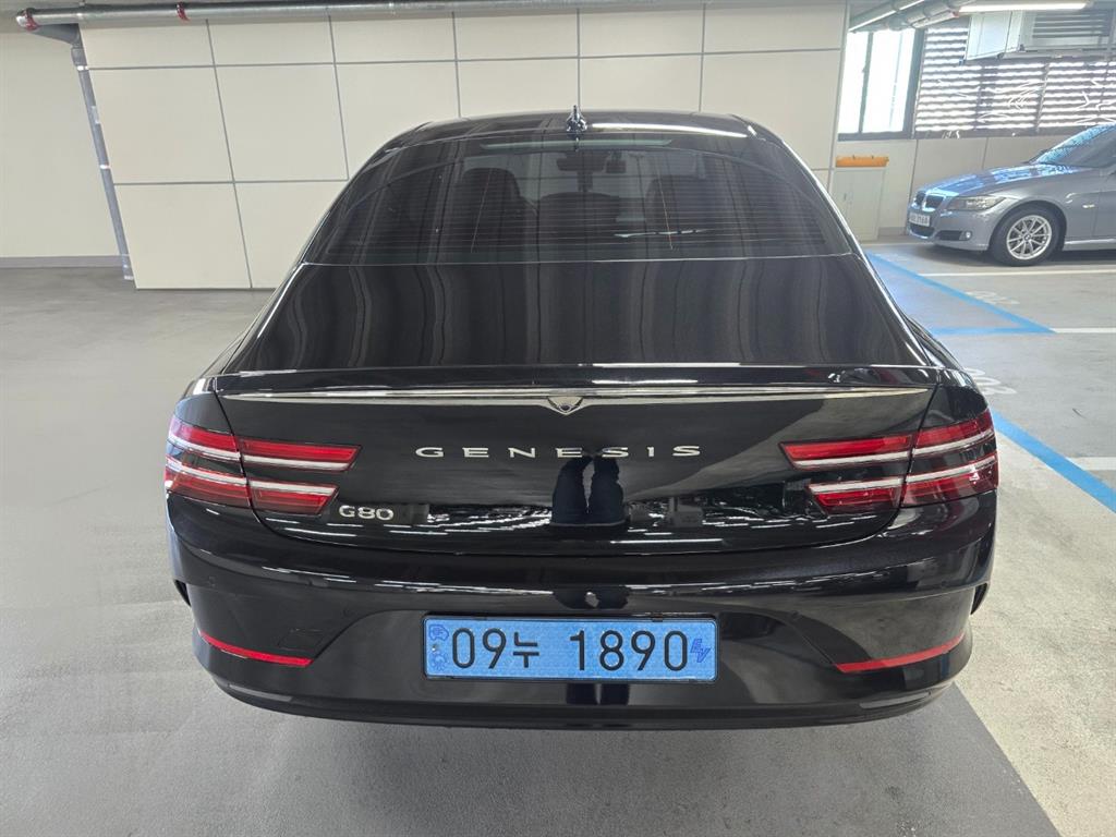 Genesis G80 - Vista 4