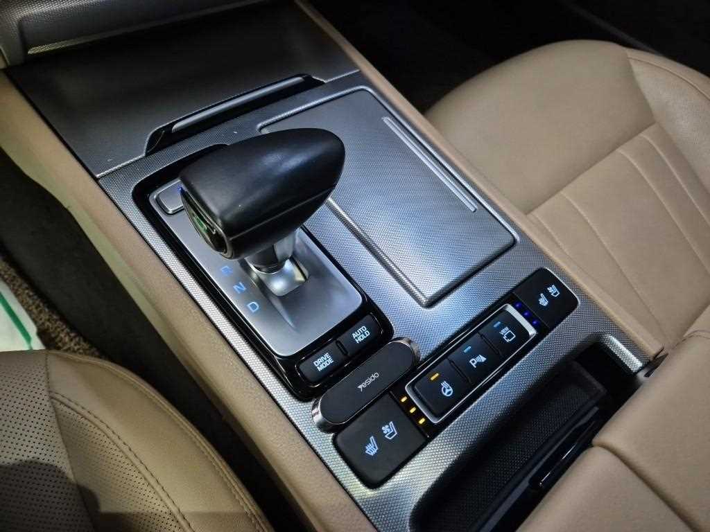Genesis G80 - Vista 8