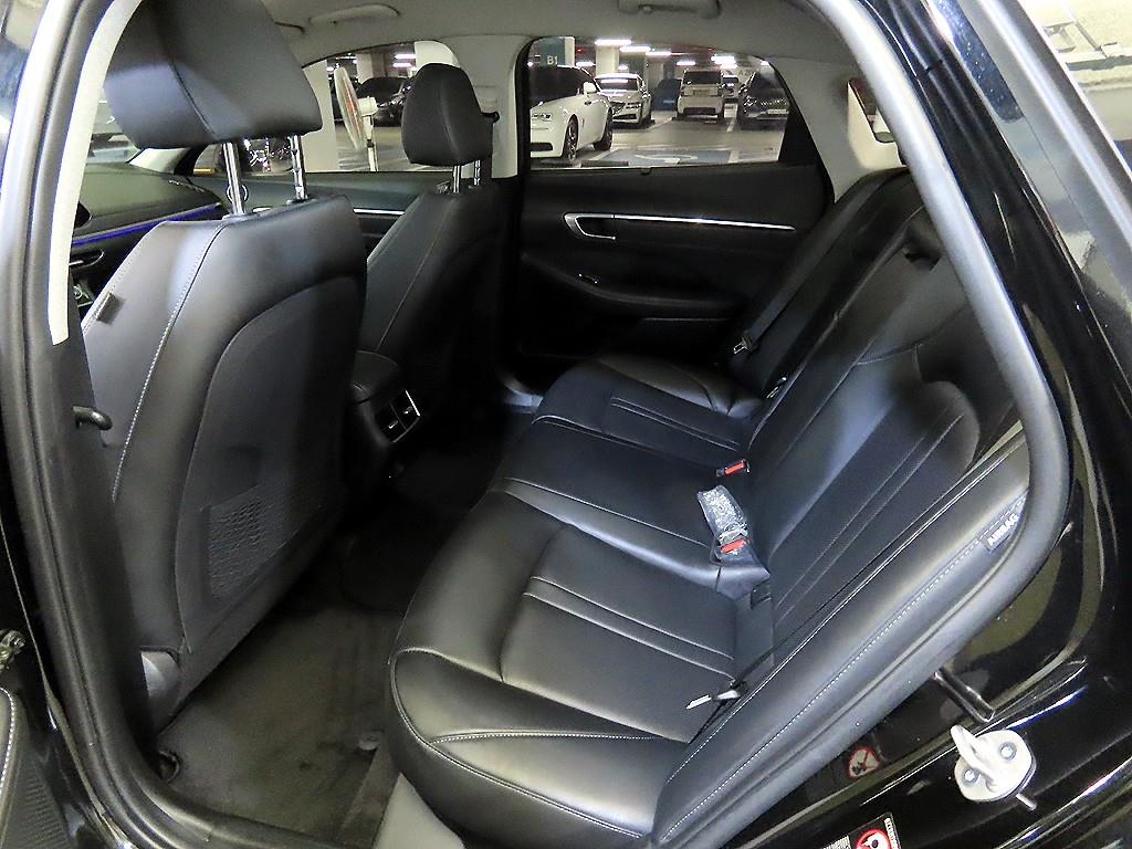 HYUNDAI Sonata - Vista 7