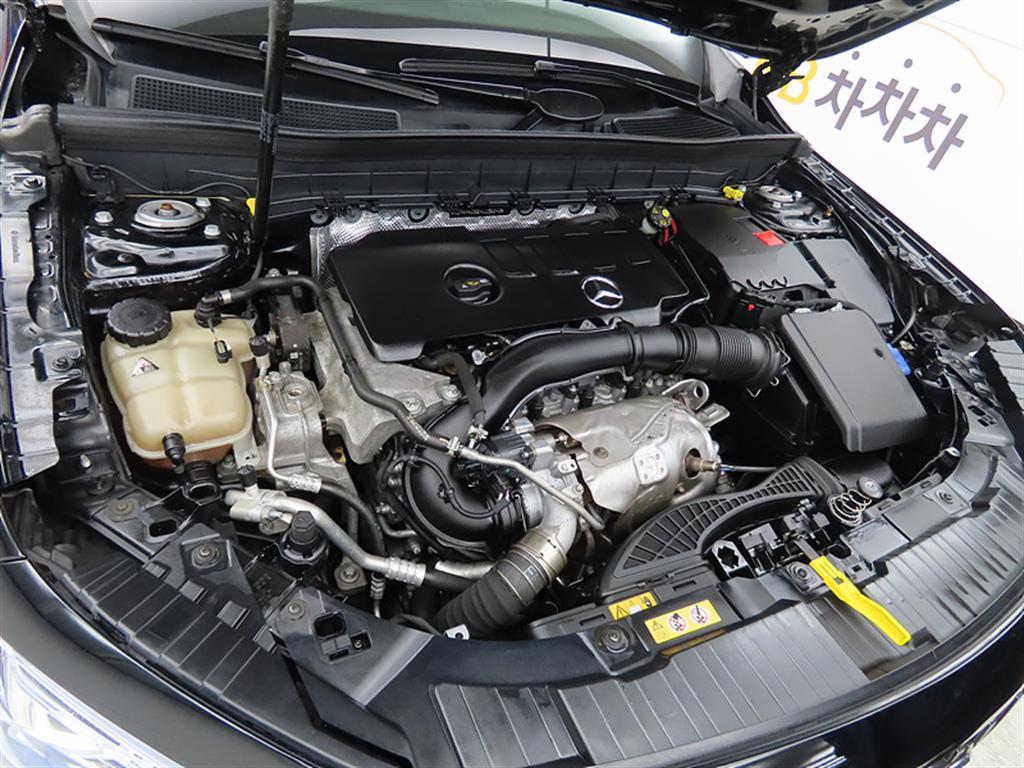 Mercedes Benz GLB Class 2021 Negro - Importación desde Corea - HF Imports Iquique - Foto 19