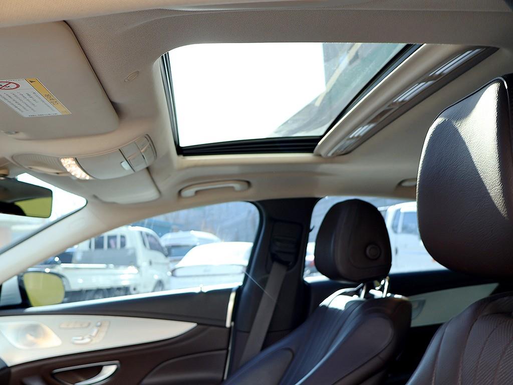 Mercedes Benz CLS Class 2019 Blanco - Importación desde Corea - HF Imports Iquique - Foto 13