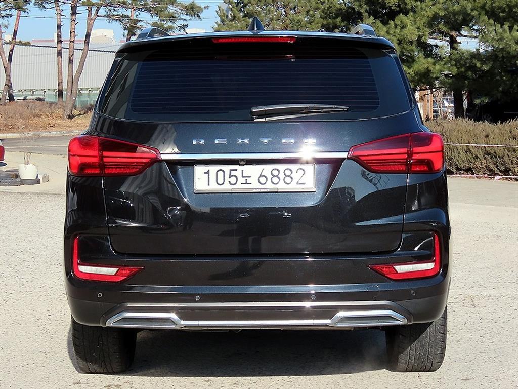 Ssangyong Rexton - Vista 4