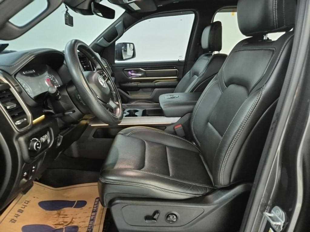 DODGE Rampic Up - Vista 11