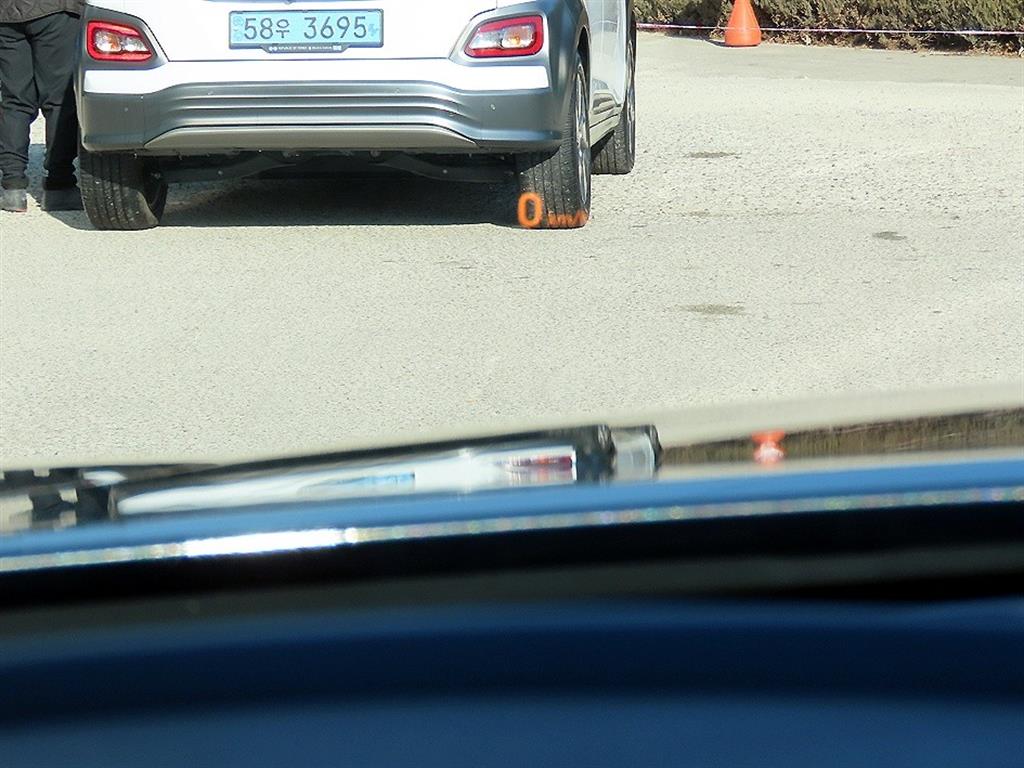 HYUNDAI Grandeur - Vista 10