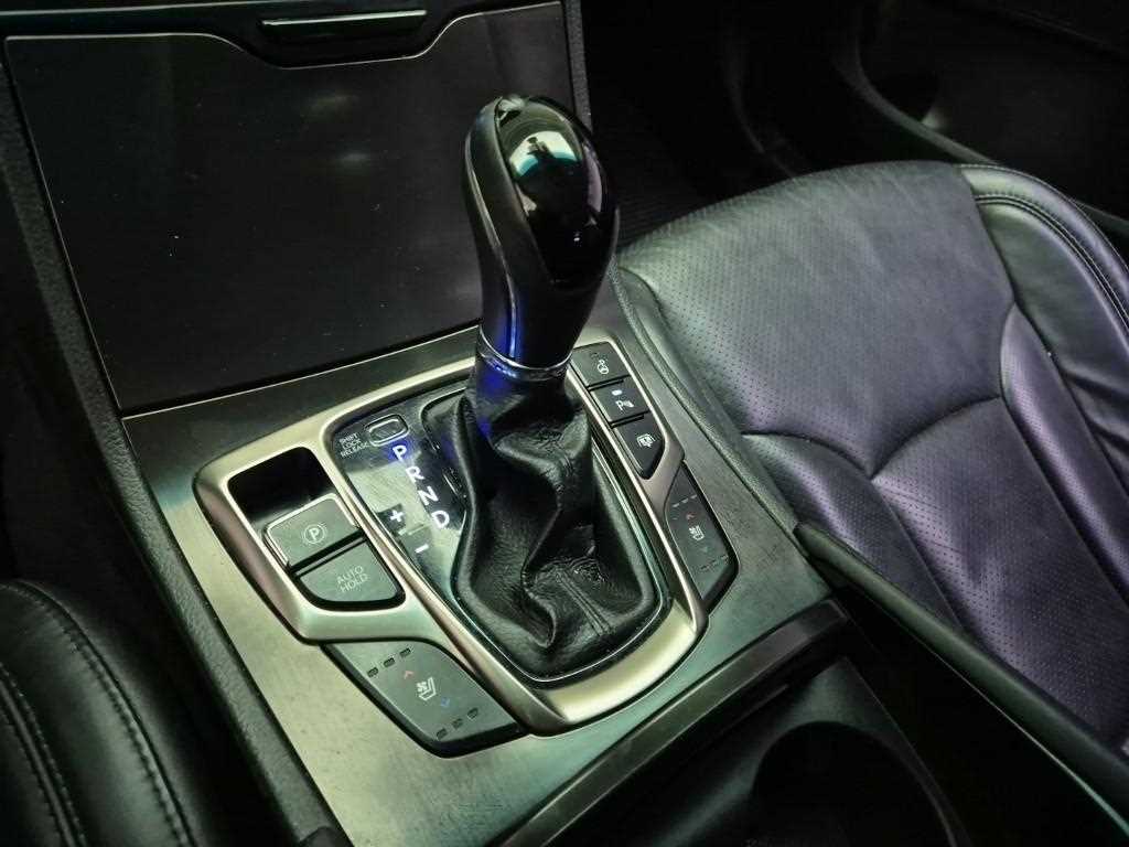 HYUNDAI Grandeur - Vista 8