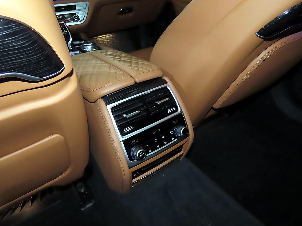 BMW 7 Series 2021 Gris - Importación desde Corea - HF Imports Iquique - Foto 14