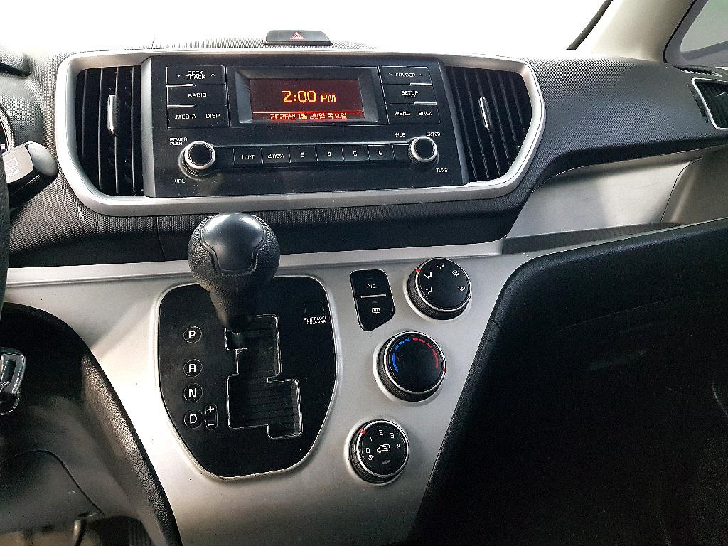 KIA Ray 2018 Blanco - Importación desde Corea - HF Imports Iquique - Foto 14