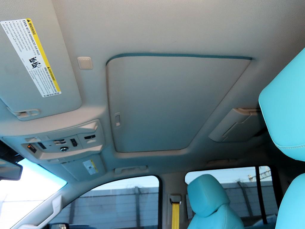 Cadillac Escalade 2015 Negro - Importación desde Corea - HF Imports Iquique - Foto 15