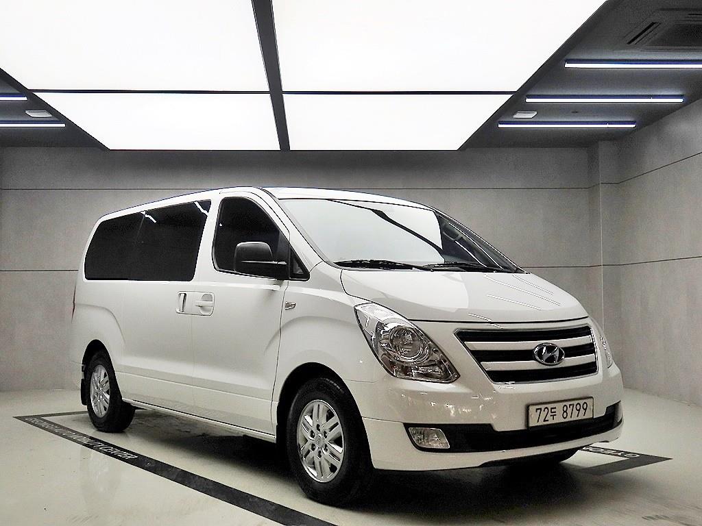 HYUNDAI Starex 2017 - Importación desde Corea - HF Imports Iquique - Foto 1