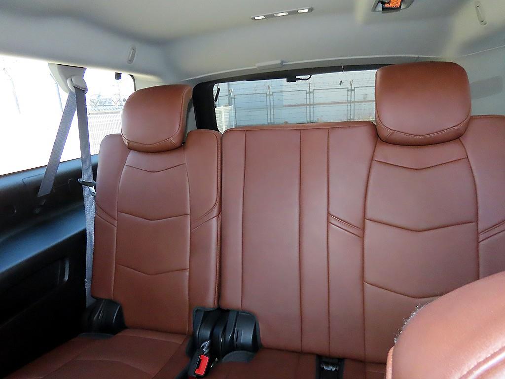 Cadillac Escalade - Vista 7