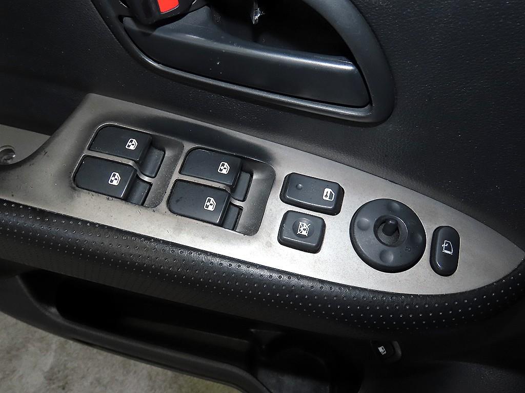 KIA Carens 2010 Gris - Importación desde Corea - HF Imports Iquique - Foto 14