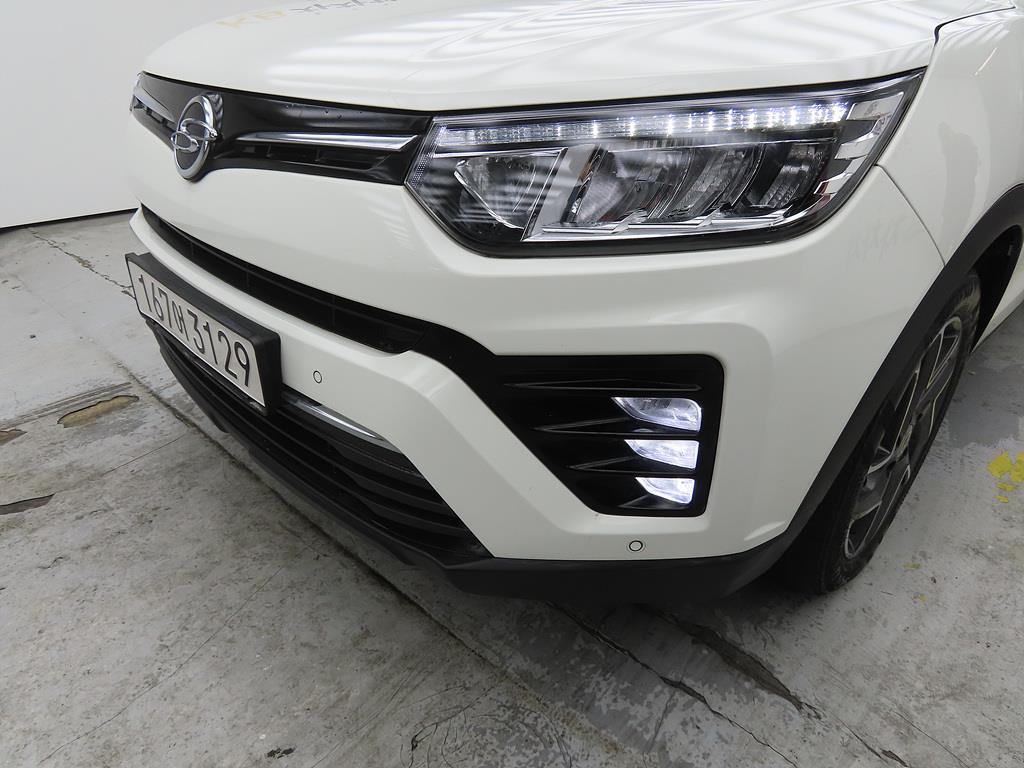 Ssangyong Tivoli 2022 Blanco - Importación desde Corea - HF Imports Iquique - Foto 16