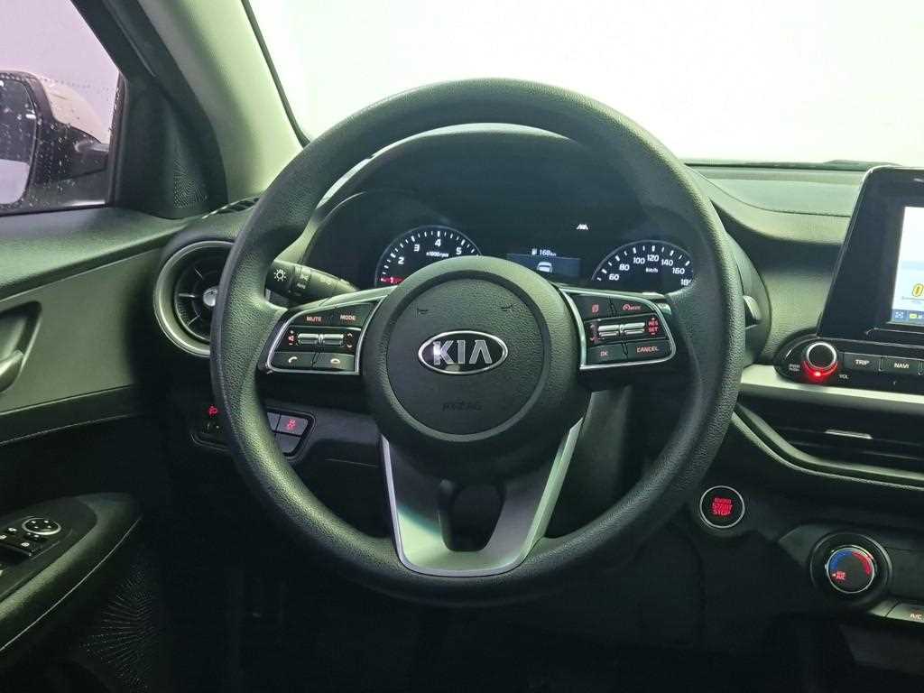 KIA K3 - Vista 9