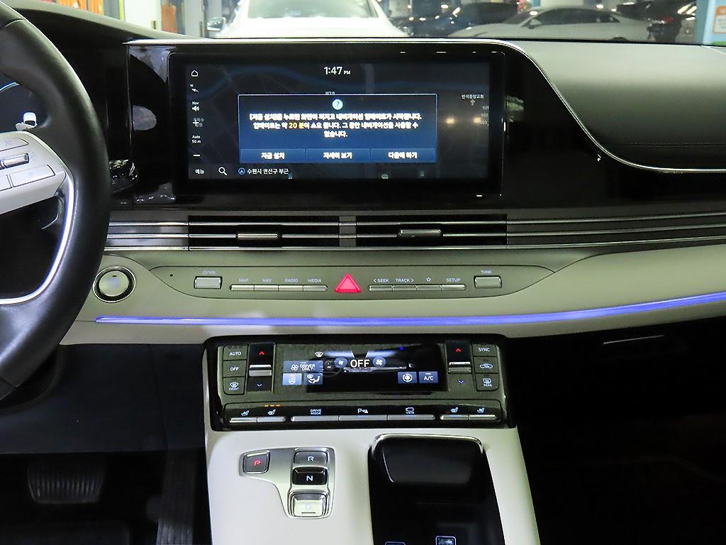 HYUNDAI Grandeur - Vista 11