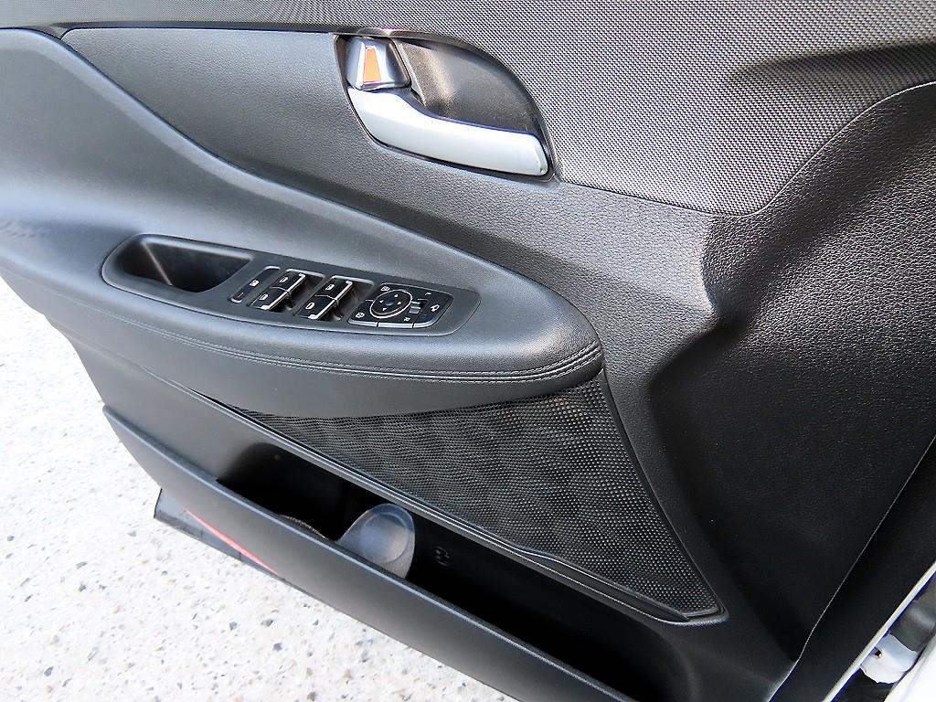 HYUNDAI Santa Fe - Vista 11