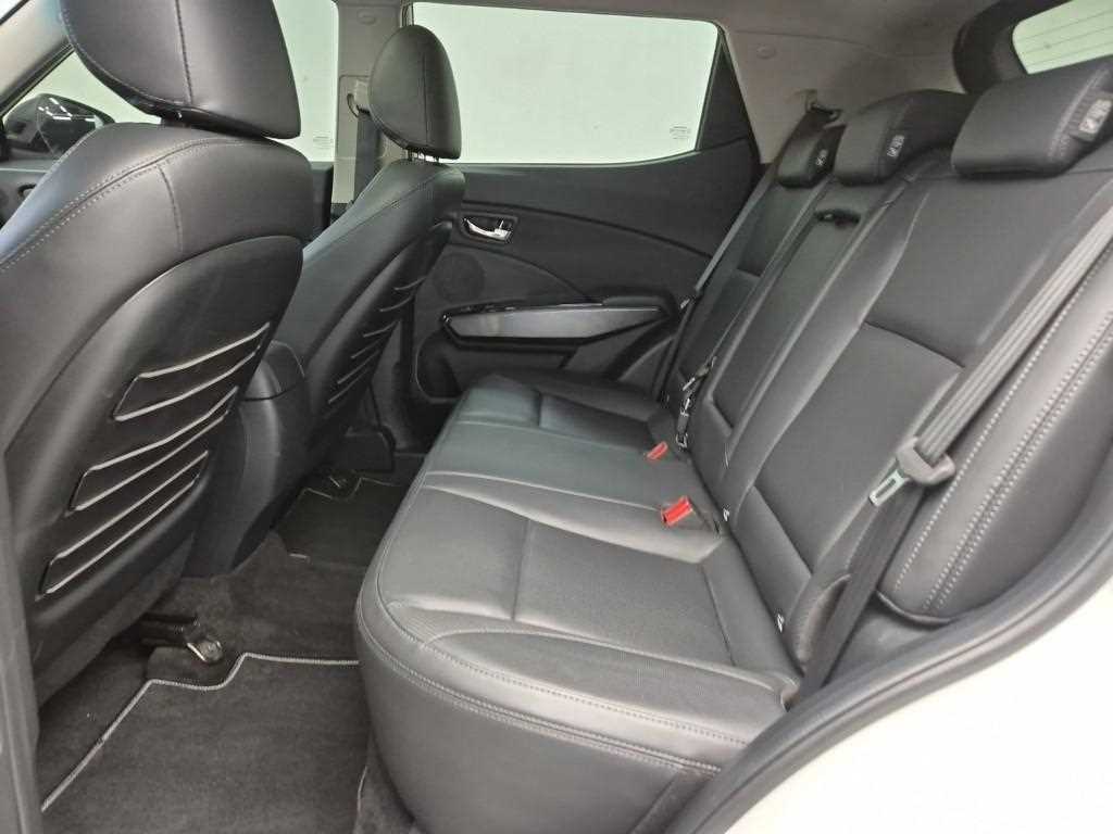 Ssangyong Tivoli - Vista 12