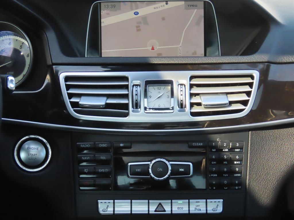 Mercedes Benz E class 2014 Blanco - Importación desde Corea - HF Imports Iquique - Foto 10