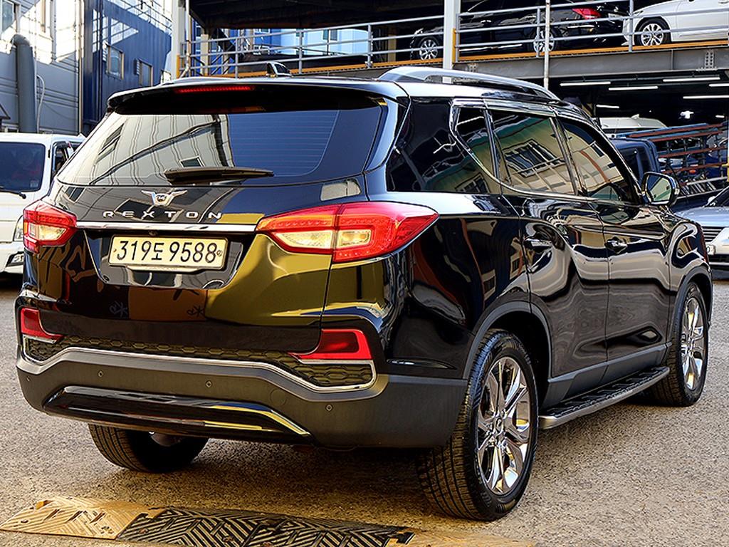 Ssangyong Rexton - Vista 7