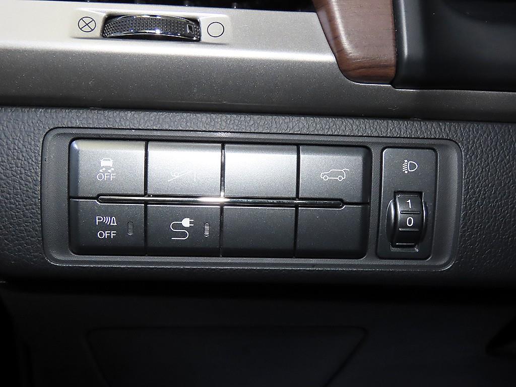 Ssangyong Rexton 2018 Negro - Importación desde Corea - HF Imports Iquique - Foto 13