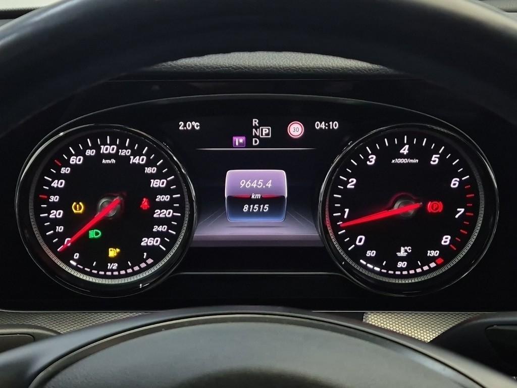 Mercedes Benz E class - Vista 6