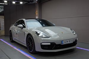 Porsche Panamera - Vista 2
