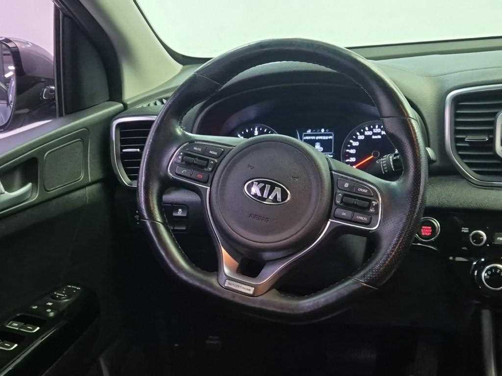 KIA Sportage - Vista 9