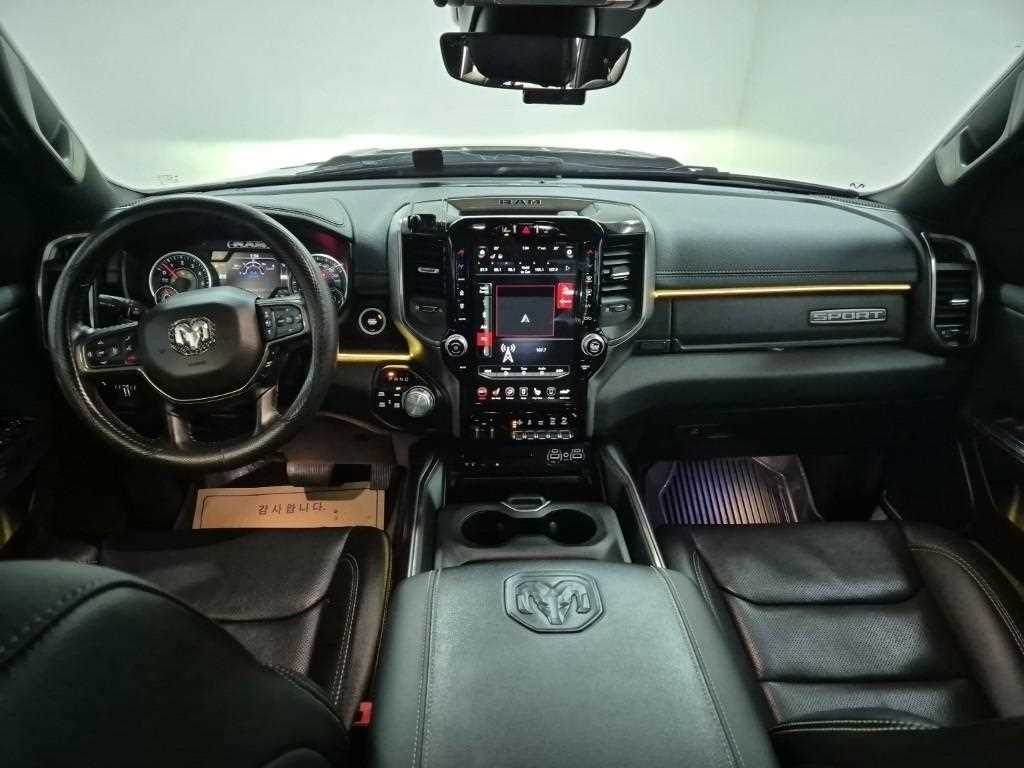 DODGE Rampic Up - Vista 7