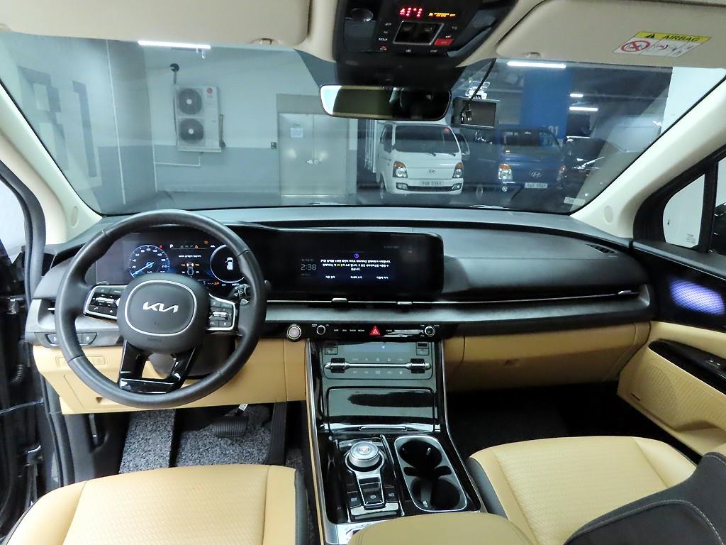 KIA Carnival - Vista 5