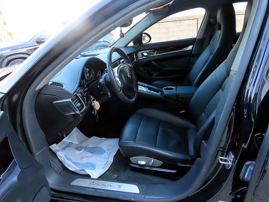 Porsche Panamera - Vista 5