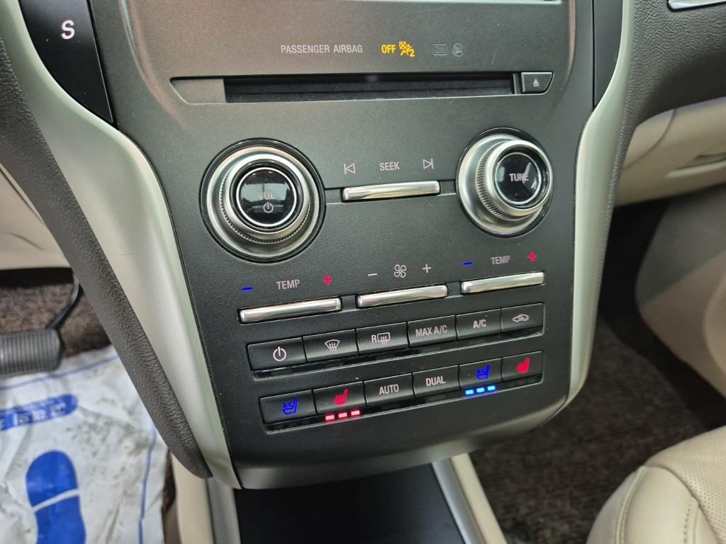 Lincoln MKC - Vista 10