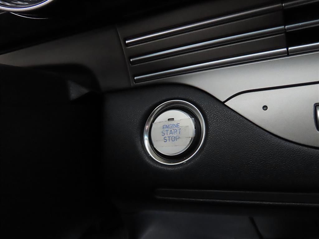 HYUNDAI Grandeur - Vista 10