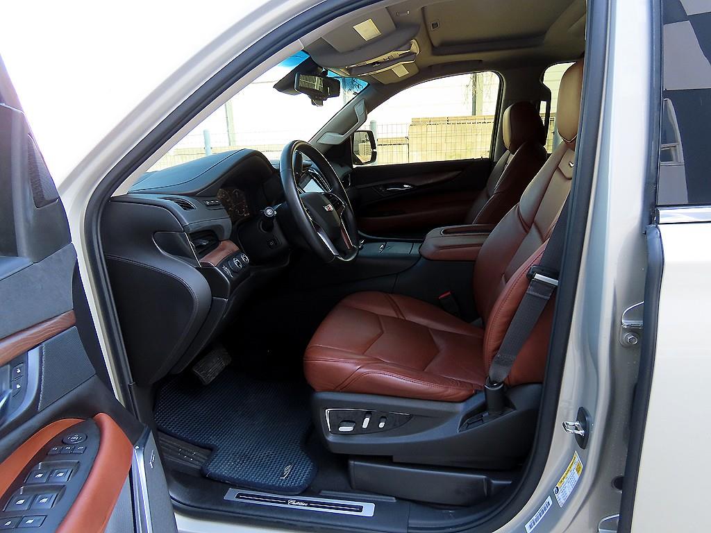 Cadillac Escalade - Vista 5