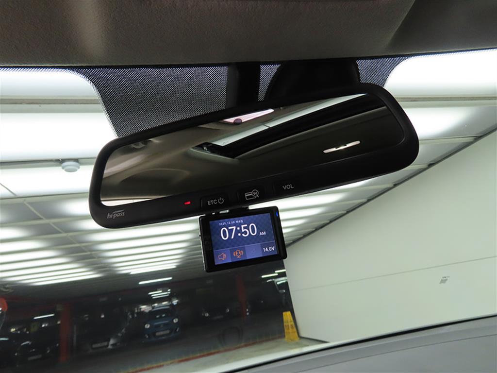 HYUNDAI Venue 2020 Blanco - Importación desde Corea - HF Imports Iquique - Foto 15