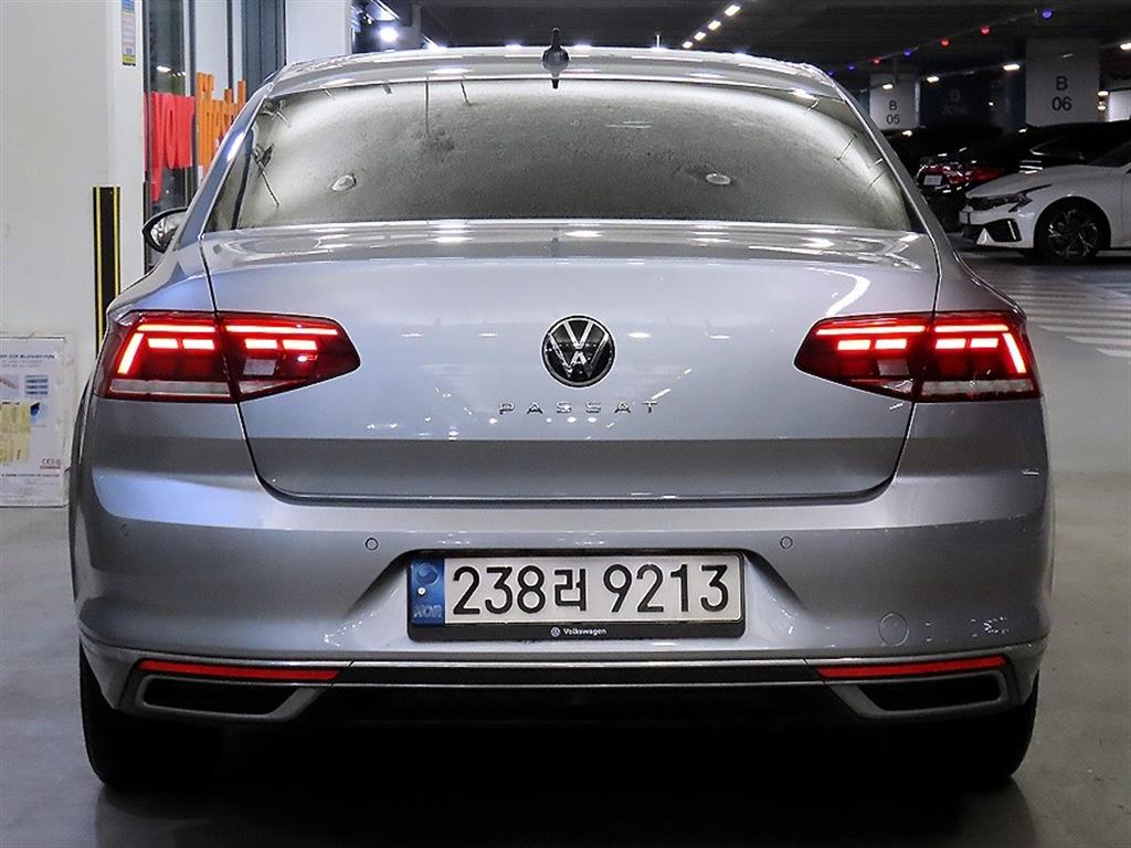 Volkswagen Passat - Vista 5