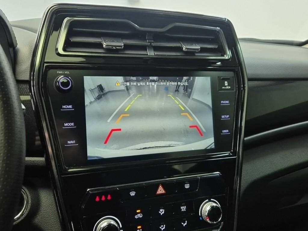 Ssangyong Tivoli 2022 Blanco - Importación desde Corea - HF Imports Iquique - Foto 15