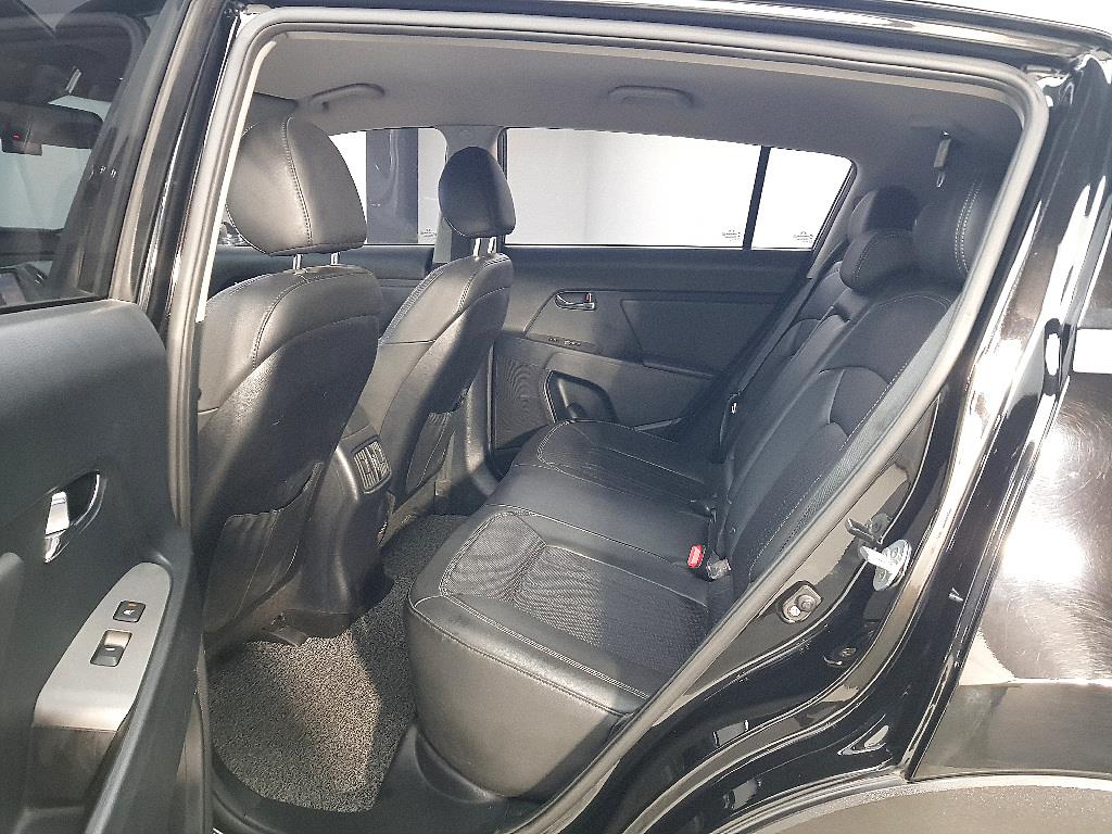 KIA Sportage - Vista 9