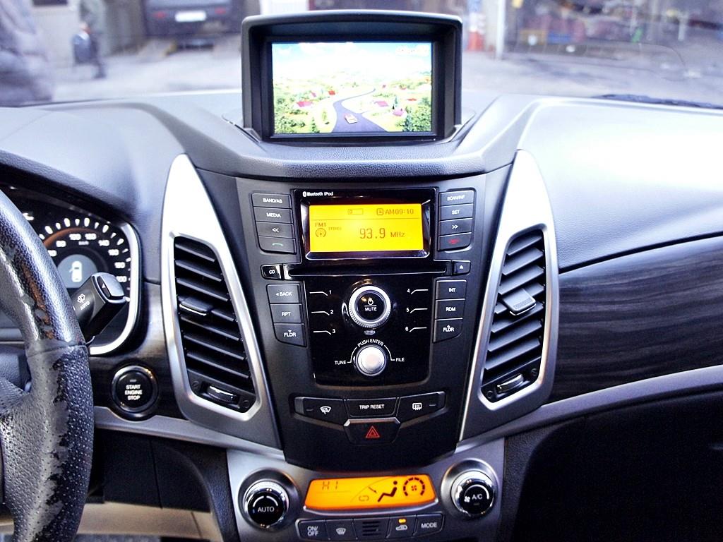 Ssangyong Korando 2015 Blanco - Importación desde Corea - HF Imports Iquique - Foto 10