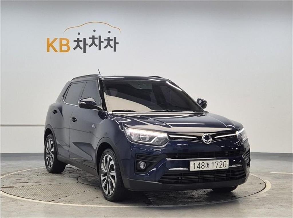 Ssangyong Tivoli - Vista 4