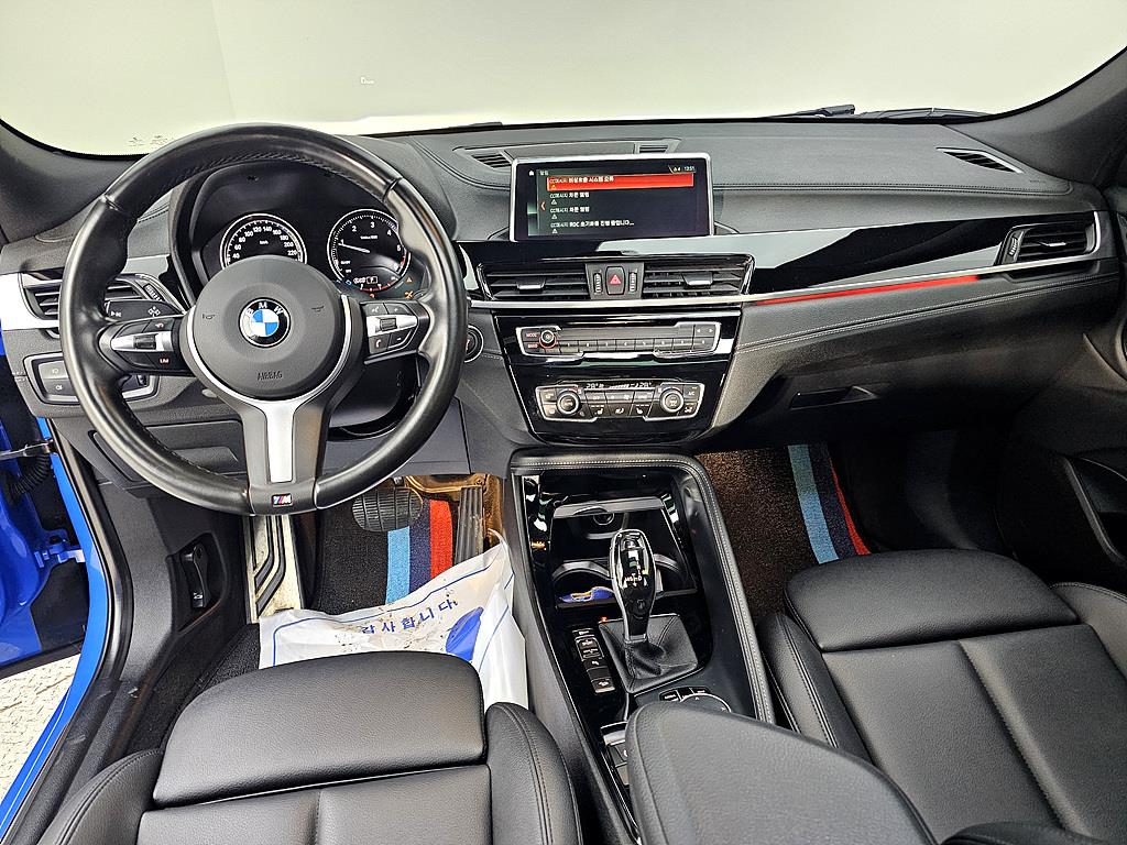 BMW X2 - Vista 5