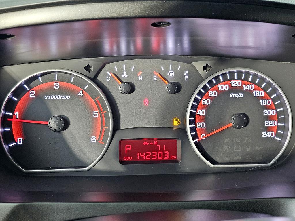 Ssangyong Korando - Vista 7