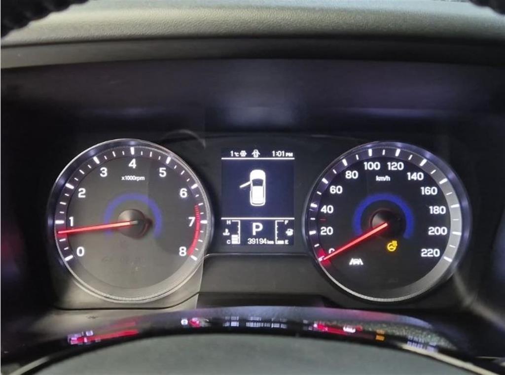 Ssangyong Tivoli - Vista 6