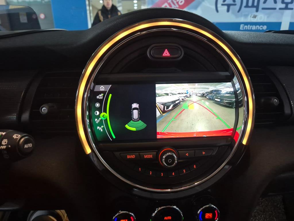 Mini Cooper - Vista 11