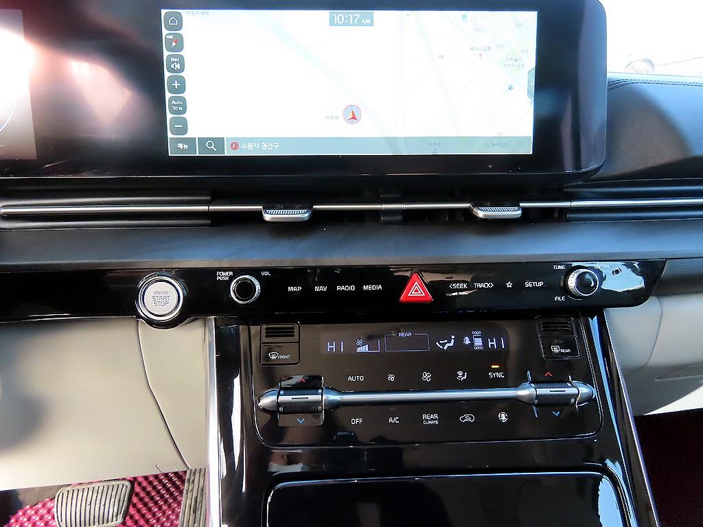 KIA Carnival - Vista 12