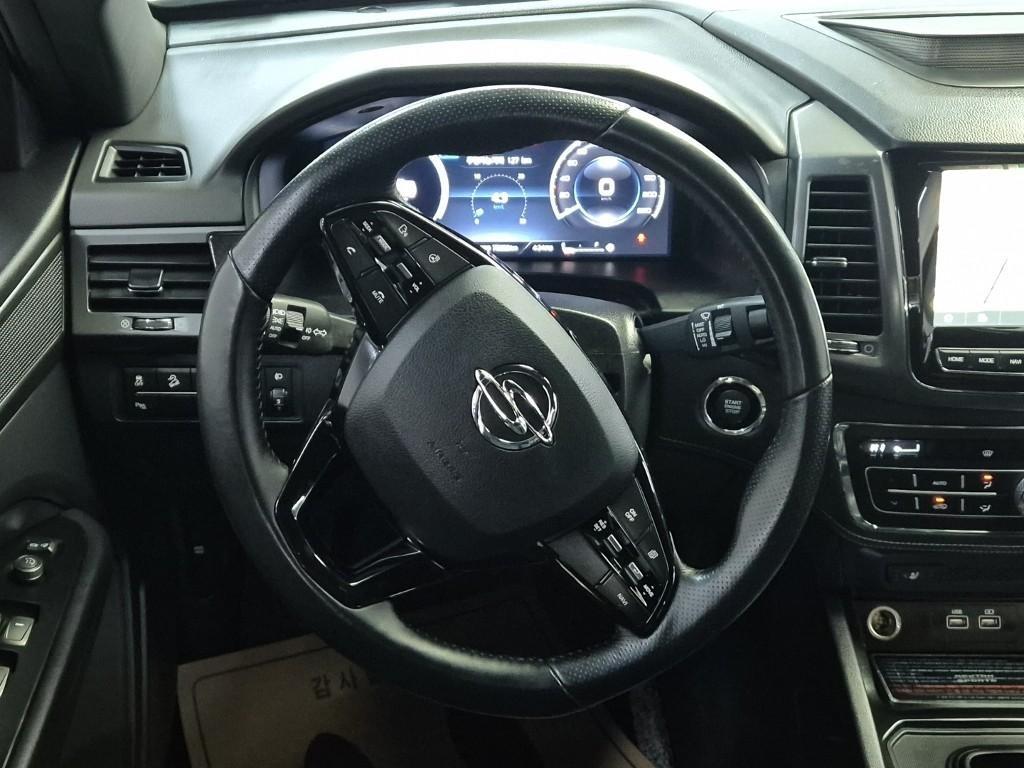 Ssangyong Rexton - Vista 9