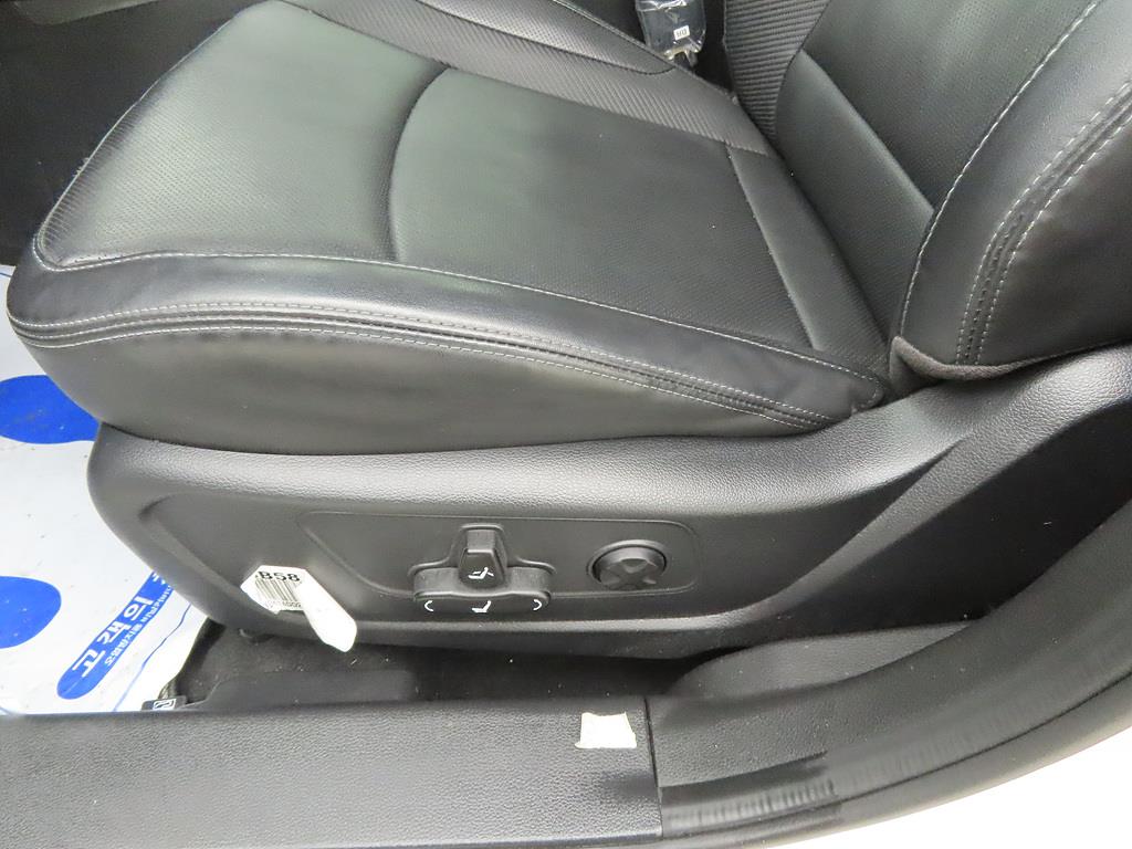 Ssangyong Tivoli 2022 Blanco - Importación desde Corea - HF Imports Iquique - Foto 14