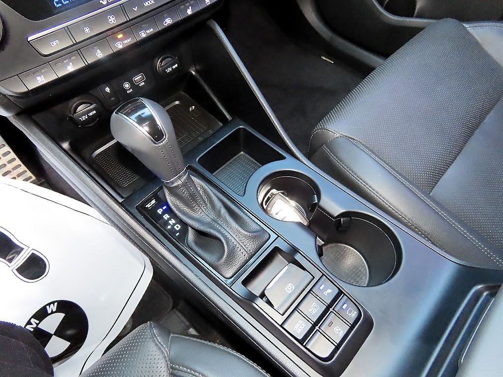 HYUNDAI Tucson - Vista 10